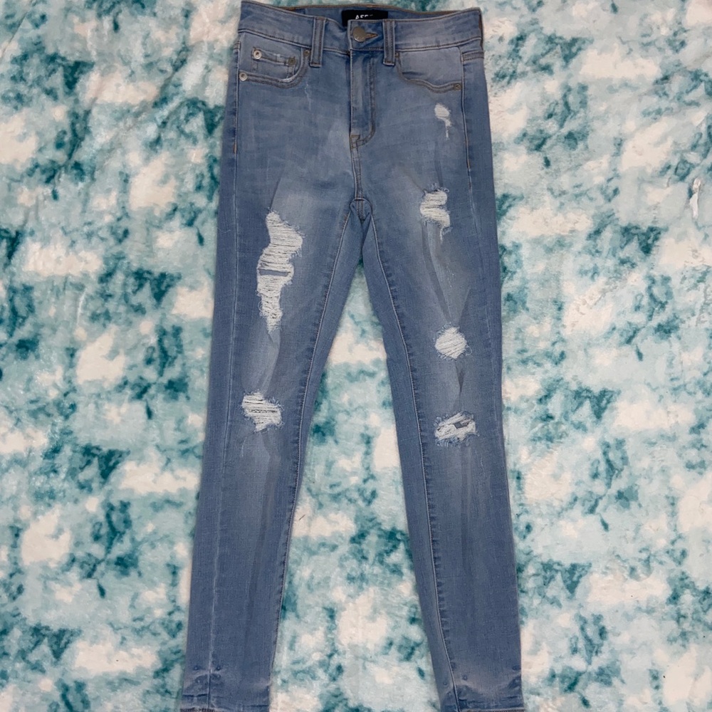 Aero High Rise Jeggings